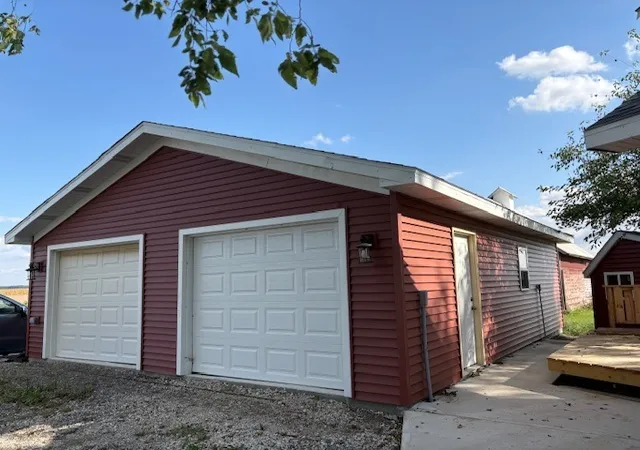 4th image of 929 E Us Hwy 24, Gilman, IL 60938 | MLS# 12672012