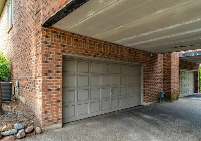2nd image of 1111 S Waukegan Rd, Lake Forest, IL 60045