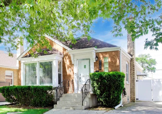 Homes for sale in Chicago, IL | 5116 N Nordica Ave, Chicago, IL 60656 | MLS# 12672108