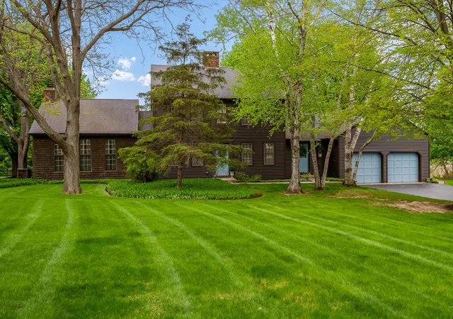 Homes for sale in Belvidere, IL | 10562 Town Hall Rd, Belvidere, IL 61008 | MLS# 12672280