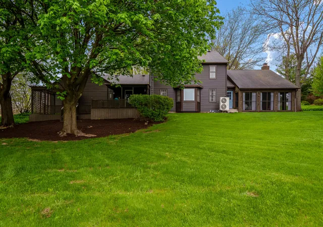 Homes for sale in Belvidere, IL | 10562 Town Hall Rd, Belvidere, IL 61008 | MLS# 12672280