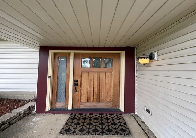 Homes for sale in Bolingbrook, IL | 237 Aspen Dr, Bolingbrook, IL 60440 | MLS# 12672391