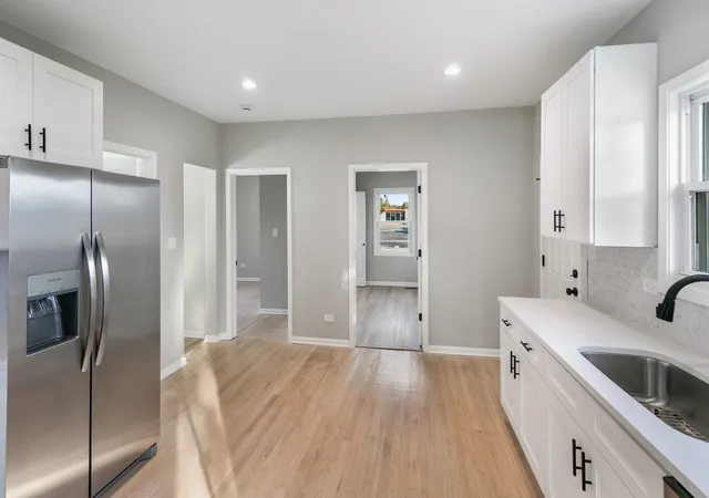 4th image of 505 Greenbay Ave, Calumet City, IL 60409 | MLS# 12672394