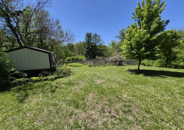 Homes for sale in Galesburg, IL | 112 Valley View Rd, Galesburg, IL 61401 | MLS# 12672452