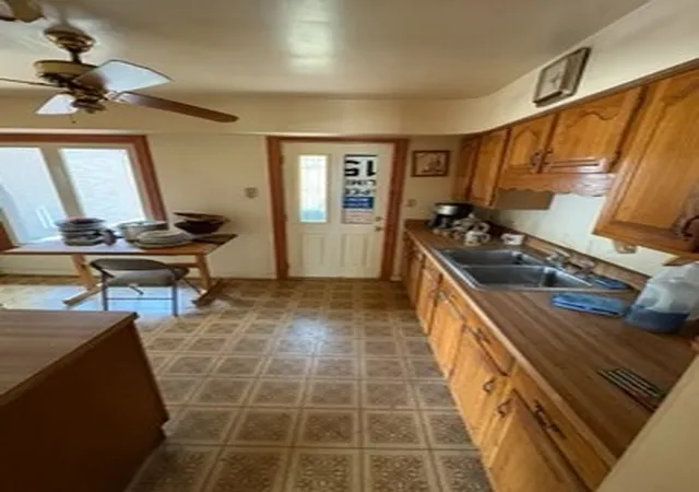 Photo 3 of Sale Pending at 1400 Park Ridge Blvd, Park Ridge, IL 60068 | MLS# 12672462 | Listing updated on 2026-08-11