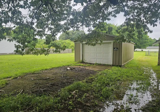 1st image of 11 Barger Dr, Metropolis, IL 62960 | MLS# 12672476
