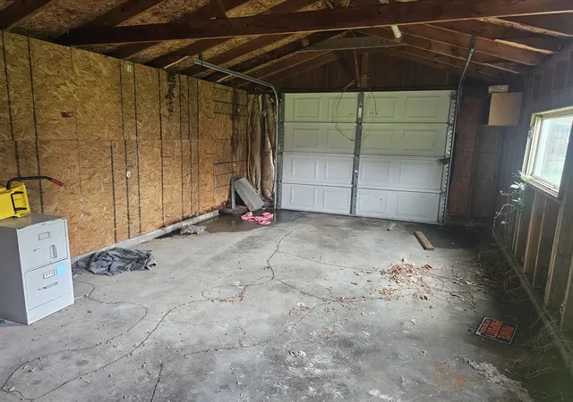 3rd image of 11 Barger Dr, Metropolis, IL 62960 | MLS# 12672476