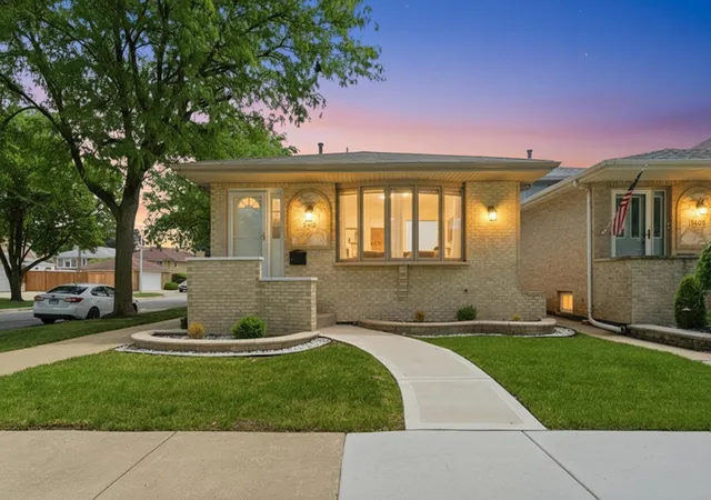 Homes for sale in Chicago, IL | 5601 S Sayre Ave, Chicago, IL 60638 | MLS# 12672621