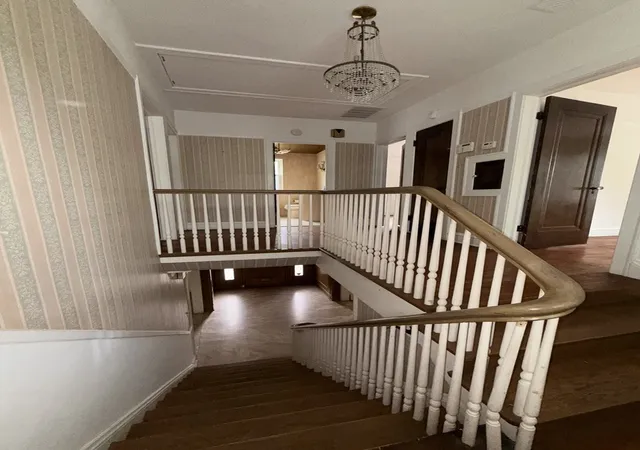 3rd image of 14200 S Burnham Ave, Chicago, IL 60633 | MLS# 12672624