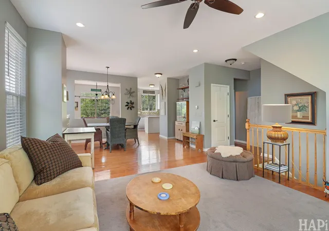 Homes for sale in Grayslake, IL | 1623 Station Park Dr #1623, Grayslake, IL 60030 | MLS# 12672669