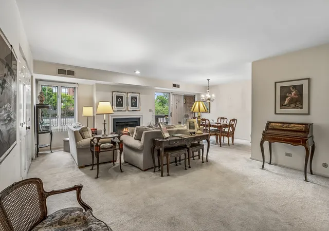 Photo 3 of Condo for sale at 207 Rivershire Ln #207, Lincolnshire, IL 60069 | MLS# 12672678 | Listing updated on 2026-08-30