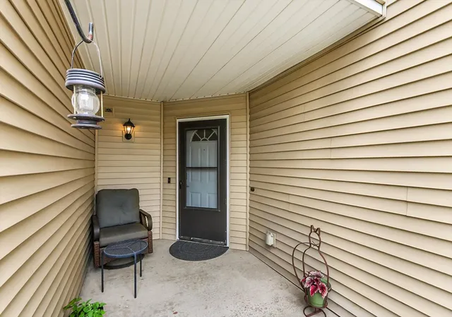 Homes for sale in Champaign, IL | 3413 Stoneway Ct, Champaign, IL 61822 | MLS# 12672681