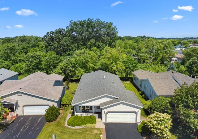 Homes for sale in Grayslake, IL | 3420 Steeplechase Wy, Grayslake, IL 60030 | MLS# 12672691