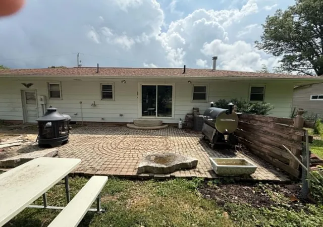 Photo 3 of Single family home for sale at 206 S Park St, Alpha, IL 61413 | MLS# 12672769 | Listing updated on 2026-09-12