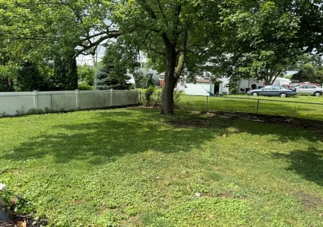 Photo 3 of Single family home for sale at 206 S Park St, Alpha, IL 61413 | MLS# 12672769 | Listing updated on 2026-09-12