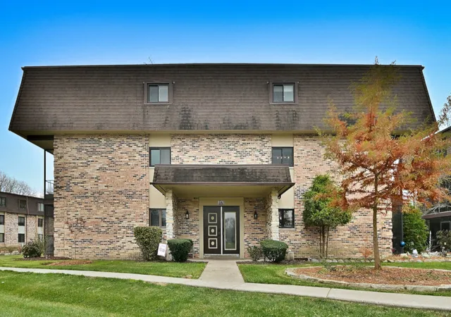 Homes for sale in Palos Hills, IL | 9176 South Rd #1B, Palos Hills, IL 60465 | MLS# 12672870