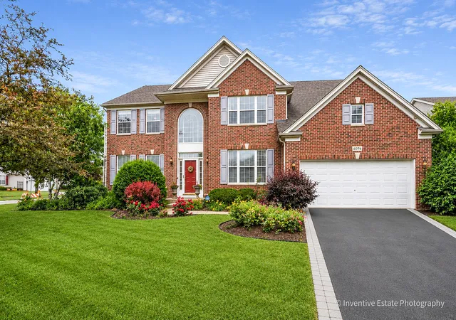 1st image of 6096 Russell Dr, Hoffman Estates, IL 60192 | MLS# 12672908