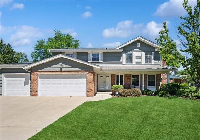 1st image of 1660 Clavinia Ave, Deerfield, IL 60015 | MLS# 12672913