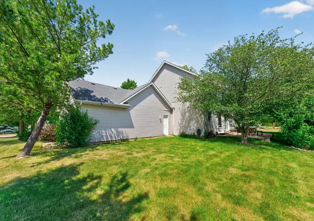 Homes for sale in Belvidere, IL | 1505 Conlin Ct, Belvidere, IL 61008 | MLS# 12672916