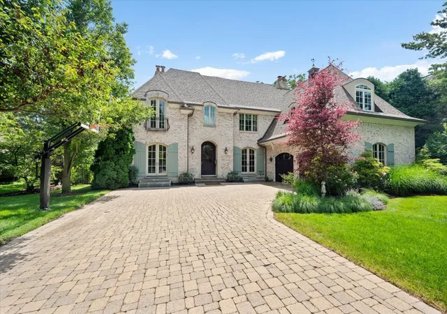 1st image of 1235 Longmeadow Ln, Glencoe, IL 60022 | MLS# 12672948