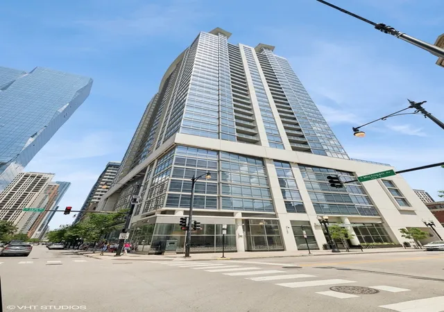 Homes for sale in Chicago, IL | 100 E 14Th St #1808, Chicago, IL 60605 | MLS# 12673109