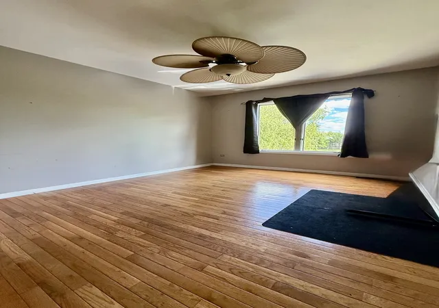 Photo 3 of Townhouse for sale at 2304 Olde Ml Rd, Plainfield, IL 60586 | MLS# 12673224 | Listing updated on 2026-09-22
