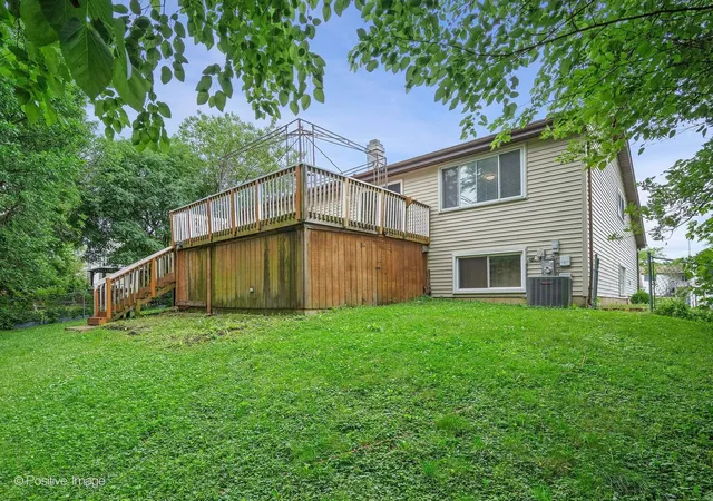 25th image of 290 Loveland Dr, Glendale Heights, IL 60139 | MLS# 12673474