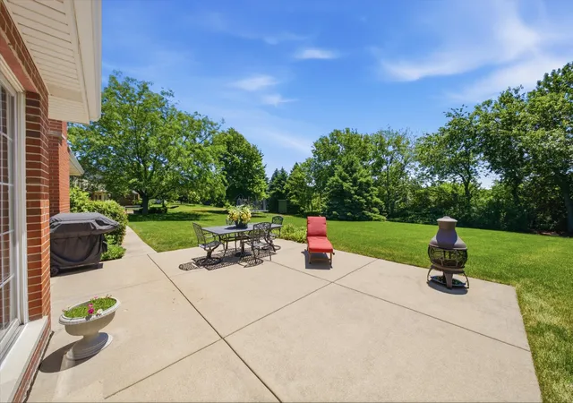 3rd image of 11321 Laura Ln, Frankfort, IL 60423 | MLS# 12673575