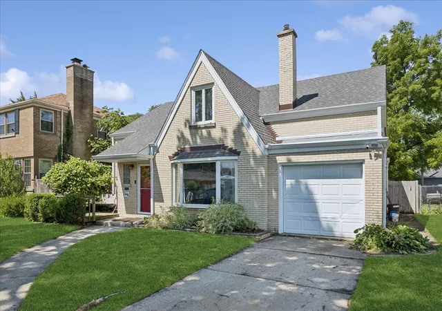 2nd image of 1646 Portsmouth Ave, Westchester, IL 60154 | MLS# 12673588