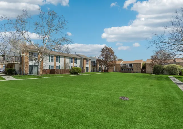 19th image of 1981 Kenilworth Cir #G, Hoffman Estates, IL 60169 | MLS# 12673644