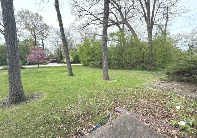 Homes for sale in Lake Forest, IL | 980 Mellody Rd, Lake Forest, IL 60045 | MLS# 12673677