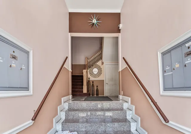 Photo 3 of Condo for sale at 4548 S Indiana Ave #1S, Chicago, IL 60653 | MLS# 12673687 | Listing updated on 2026-09-14