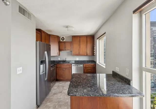 2nd image of 1212 N Lasalle St #2410, Chicago, IL 60610 | MLS# 12673717