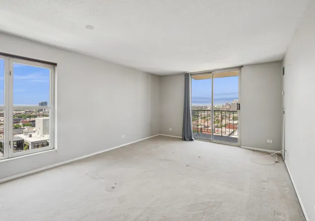 4th image of 1212 N Lasalle St, Chicago, IL 60610
