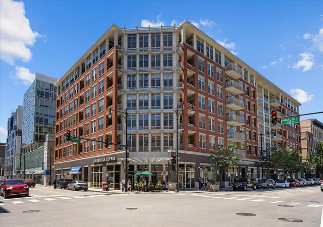 Homes for sale in Chicago, IL | 1001 W Madison St #510, Chicago, IL 60607 | MLS# 12673816