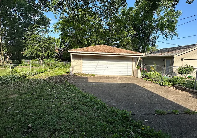 16th image of 2514 N 79th Ave, Elmwood Park, IL 60707 | MLS# 12673822