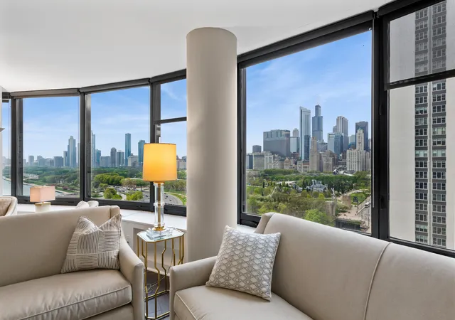 4th image of 155 N Harbor Dr #1413, Chicago, IL 60601 | MLS# 12673872