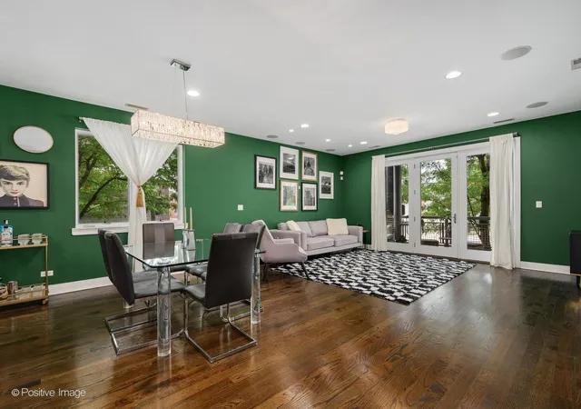 Homes for sale in Chicago, IL | 3559 W Montrose Ave, Chicago, IL 60618