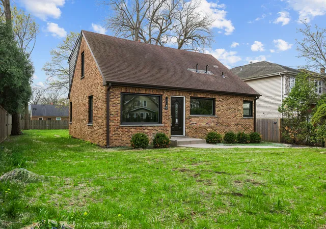 Homes for sale in Highland Park, IL | 830 Deerfield Rd, Highland Park, IL 60035 | MLS# 12673884