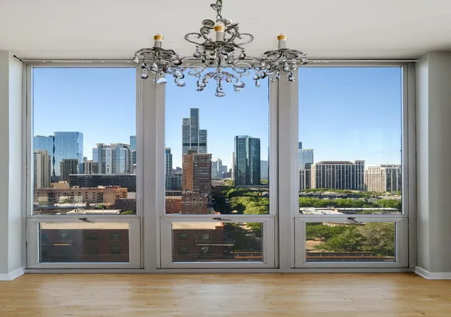 Photo 1 of Condo for sale at 1600 S Indiana Ave #1308, Chicago, IL 60616 | MLS# 12673964 | Listing updated on 2026-09-18