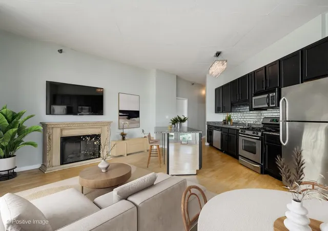 Photo 4 of Condo for sale at 1600 S Indiana Ave #1308, Chicago, IL 60616 | MLS# 12673964 | Listing updated on 2026-09-18