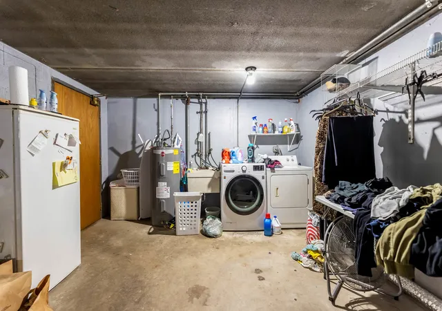 Listing Photo 2 - Condo for sale in building located at 4123 W 98Th St, Oak Lawn, IL 60453 - Unit #C