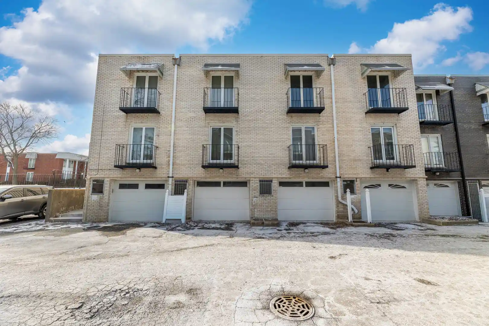 Listing Photo 21 - Condo for sale in 4123 W 98Th St located at 4123 W 98Th St, Oak Lawn, IL 60453 - Unit 4123 W 98th Street