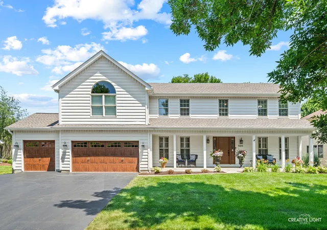 Photo 3 of Sale Pending at 504 Alexandria Dr, Naperville, IL 60565 | MLS# 12673981 | Listing updated on 2026-09-21