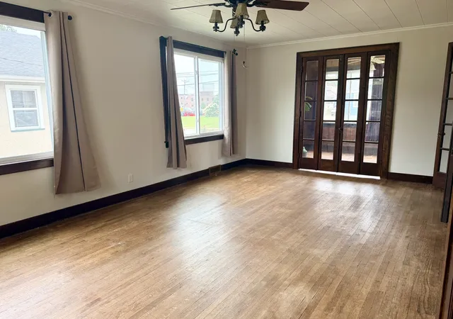 2nd image of 1515 7th St, Peru, IL 61354 | MLS# 12673983