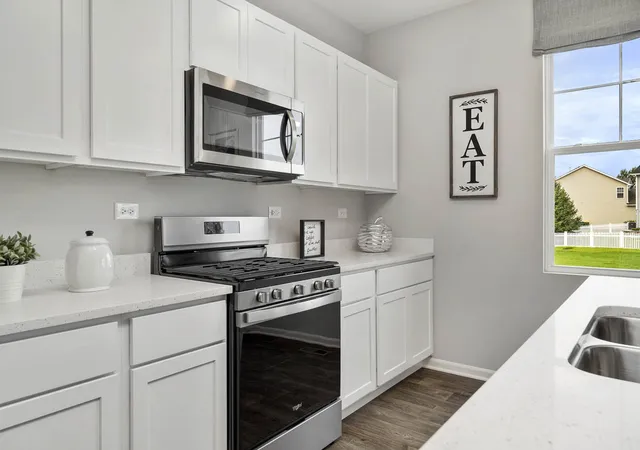 2nd image of 6801 Applegate Dr, Plainfield, IL 60586 | MLS# 12674086