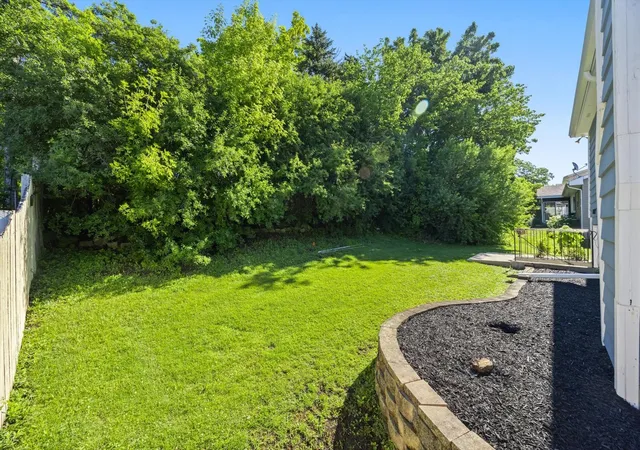 27th image of 307 Terry Ln, Bloomingdale, IL 60108 | MLS# 12674136