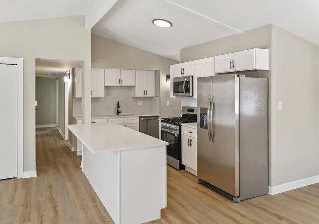 Photo 3 of Single family home for sale at 6305 Robert Rd, Cary, IL 60013 | MLS# 12674188 | Listing updated on 2026-08-15