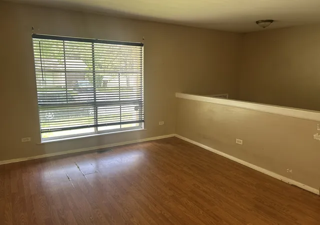 2nd image of 22121 Karlov Ave, Richton Park, IL 60471 | MLS# 12674253