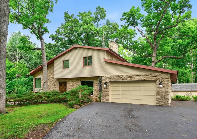 Homes for sale in Belvidere, IL | 11510 Beverly Ln, Belvidere, IL 61008 | MLS# 12674293